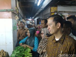 Blusukan ke Pasar, Lembong: Harga Pangan Masih Tinggi