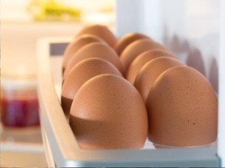 Apakah Telur Perlu Disimpan di Dalam Kulkas?