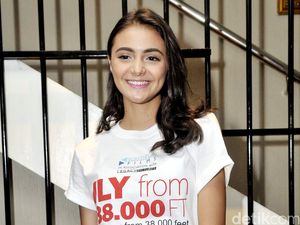 Si Cantik Amanda Rawles yang Curi Perhatian Para Cowok