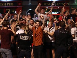 Suporter Inggris Bentrok dengan Polisi di Marseille