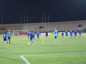 Demi Dongkrak Posisi, Persib Bidik Tiga Angka atas Surabaya United