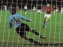 On This Day: Lahirnya Tendangan Panenka