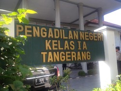 Dituntut 10 Tahun Bui, Terdakwa Pembunuhan Sadis Bantah Bunuh Eno