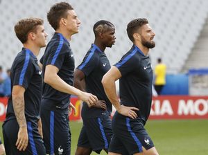 Gaya Rambut Anyar Pogba Sambut Kick-off Piala Eropa