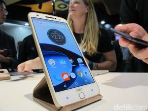 Kapan Duo Moto Z Masuk Indonesia?
