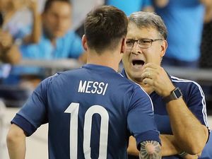 Martino: Tidak Ada Gunanya Membandingkan dengan Hasil Tahun Lalu Martino: Tidak Ada Gunanya Membandingkan dengan Hasil Tahun Lalu