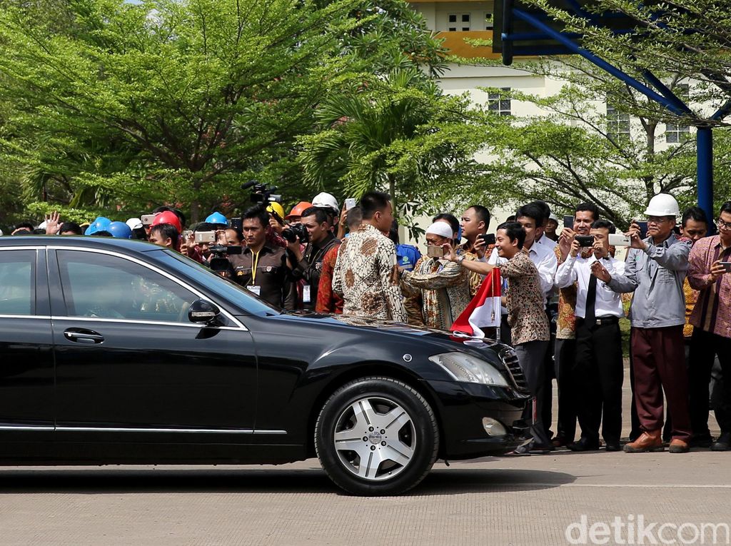 Kapan Jokowi dan Maruf Pakai Mobil Dinas Baru? Kapan Jokowi dan Maruf Pakai Mobil Dinas Baru?