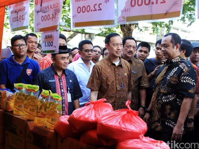 Mendag Blusukan ke Pasar Kramat Jati
