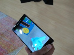 Rumitnya Meracik Ponsel Tango Phab 2 Pro