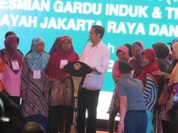 Permintaan Ibu-ibu ke Jokowi Saat Resmikan PLTU: Pak, Boleh Minta Kerjaan?