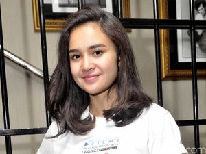 Michelle Ziudith, as Sweet as Sugar