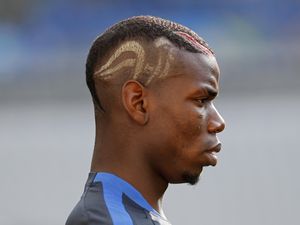 Deschamps Yakin Pogba Takkan Terpengaruh Rumor Transfer