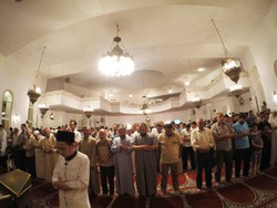 Mahasiswa Indonesia Jadi Imam Rutin Salat Tarawih di Libanon