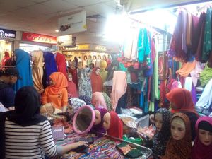 Bisnis Busana Muslim Jadi Penyumbang Terbesar Ekonomi Kreatif RI