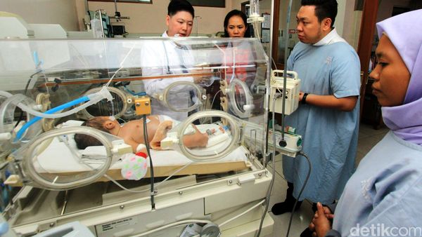 Bayi Berusia Satu Bulan Alami Kebocoran Usus