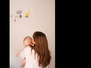 Momen Ajaib Saat Para Ibu Menidurkan Bayinya