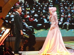 Tio Pakusadewo Adu Akting dengan Nisma di Grand Final Sunsilk Hijab Hunt