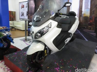 SYM MAXSYM 600i ABS, Skuter Bongsor dari Taiwan