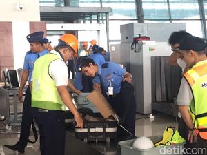 Buntut Bom Medan, Keamanan di 19 Bandara Diperketat Buntut Bom Medan, Keamanan di 19 Bandara Diperketat
