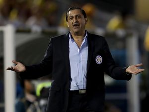 Pelatih Al Hilal Ogah Tanggapi Spekulasi Datangkan Messi Pelatih Al Hilal Ogah Tanggapi Spekulasi Datangkan Messi