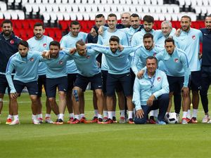 Menunggu Aksi Comeback Turki Sejak 2008