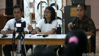 Menolak Menguatnya Pembatasan Kebebasan Sipil