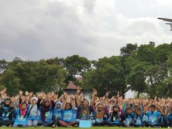 Langit Berbintang Berkat Uang Makan Siang