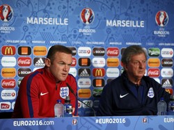 Hodgson dan Rooney Minta Suporter Inggris agar Tak Berulah