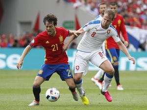 Penampilan ke-100 David Silva bersama La Furia Roja