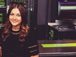 Alergi Cat Rambut, Kepala Wanita Ini Bengkak Seperti Alien