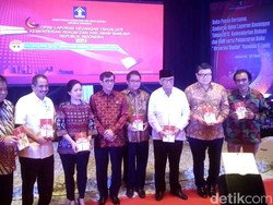 Menkumham Yasonna Luncurkan Buku Birokrasi Digital