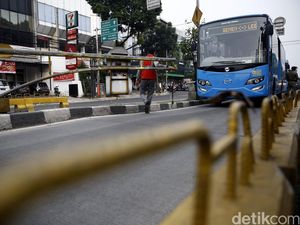 120 Portal Manual akan Dipasang di Busway 120 Portal Manual akan Dipasang di Busway