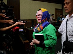 Menangis Divonis 6 Tahun Bui, Dewie Limpo: Saya Tak Pernah Terima Uang