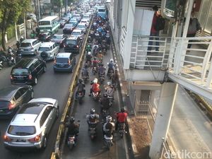 Atasi Kemacetan Jakarta, Pemprov DKI dan Polda Metro akan Ngantor Bareng