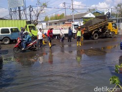 Banjir Rob di Semarang, Jalur Pantura Macet Panjang