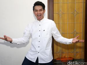 Chand Kelvin Sebut Ibu Adalah Pahlawan karena Perjuangannya