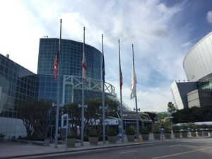 Bendera Setengah Tiang E3 Atas Serangan Brutal Orlando