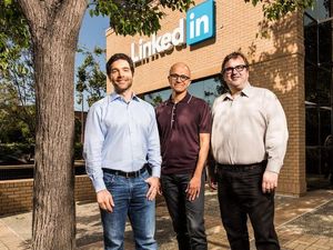 LinkedIn Dibeli Microsoft Saat Lagi Murah-murahnya
