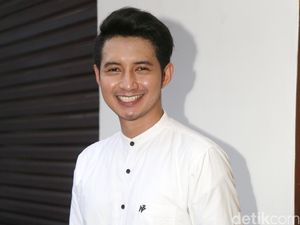 Chand Kelvin Ngaku Sudah Punya Teman Dekat, Siapa Sih? Chand Kelvin Ngaku Sudah Punya Teman Dekat, Siapa Sih?