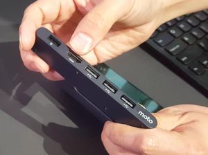 OneCompute Bisa Sulap Moto Z Jadi Desktop PC