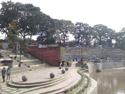 Teras Cikapundung, Tempat Asyik Ngabuburit di Bandung