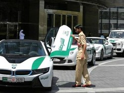 Polisi Dubai Sita 80 Mobil Mewah yang Ngebut Hingga 300 Km/Jam