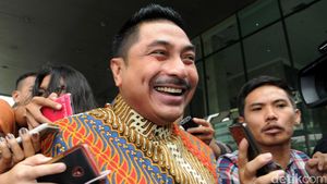 KPK Periksa Anggota DPR Michael Wattimena