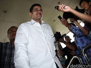 Nazaruddin Jelaskan Aliran Dana Permai Group di Kasus Korupsi Alkes RS Unair Nazaruddin Jelaskan Aliran Dana Permai Group di Kasus Korupsi Alkes RS Unair