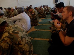 Melihat Pasukan Garuda Salat Tarawih di Tengah Misi Perdamaian PBB di Libanon