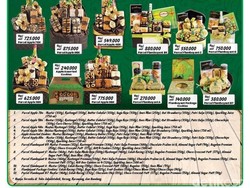 Beragam Parcel Kue Kering di Transmart Carrefour