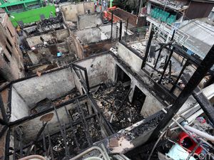 Pemprov DKI Diminta Cepat Bantu Korban Kebakaran di Keagungan Jakbar Pemprov DKI Diminta Cepat Bantu Korban Kebakaran di Keagungan Jakbar