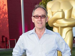 Rudy Habibie Ditangani oleh Penata Suara Seri The Expendables