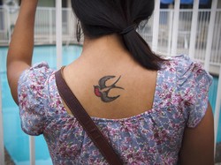 Hilangkan Tato dengan Terapi Laser Lebih Sulit di Bagian Tubuh Ini