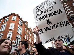 Komunitas Gay Dunia Gelar Aksi Solidaritas untuk Korban Penembakan Orlando